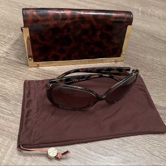 Tory Burch Brown Tortoise Shell Sunglasses main image 4